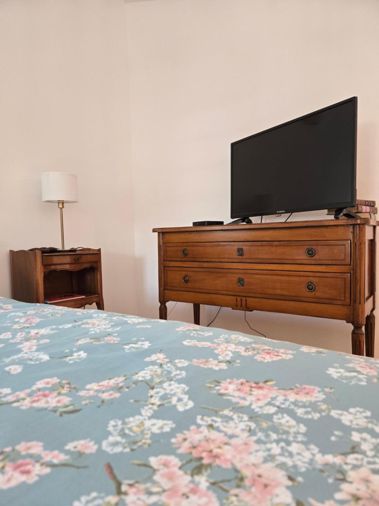 Bed and Breakfast La Tour Noble à Saint-Saturnin  Extérieur photo